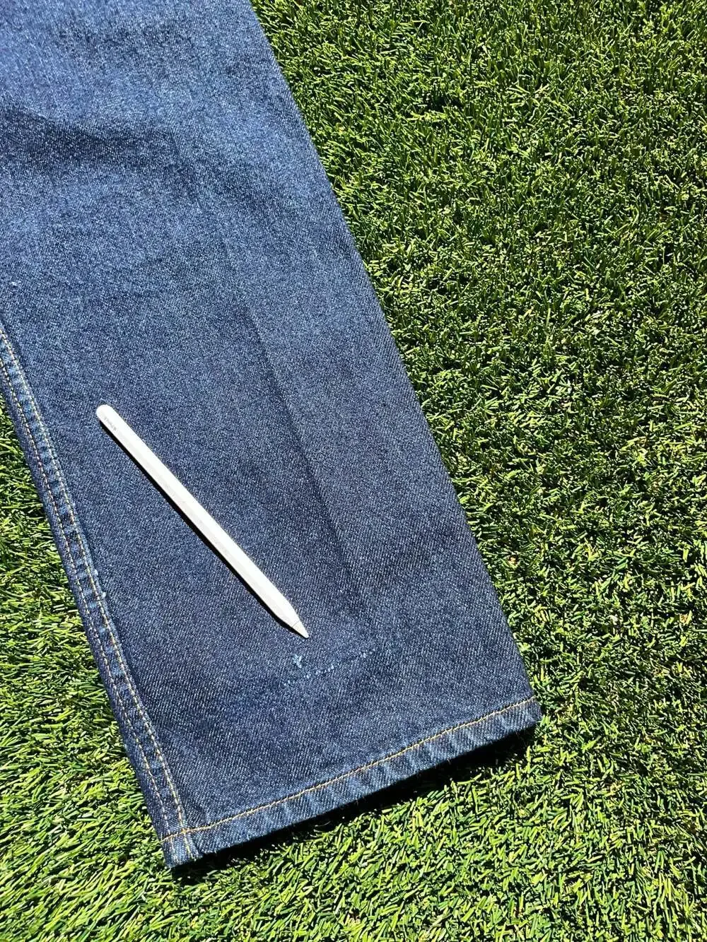 1988 Levi's 505 Regular Fit Dark Wash Straight Leg Jeans
